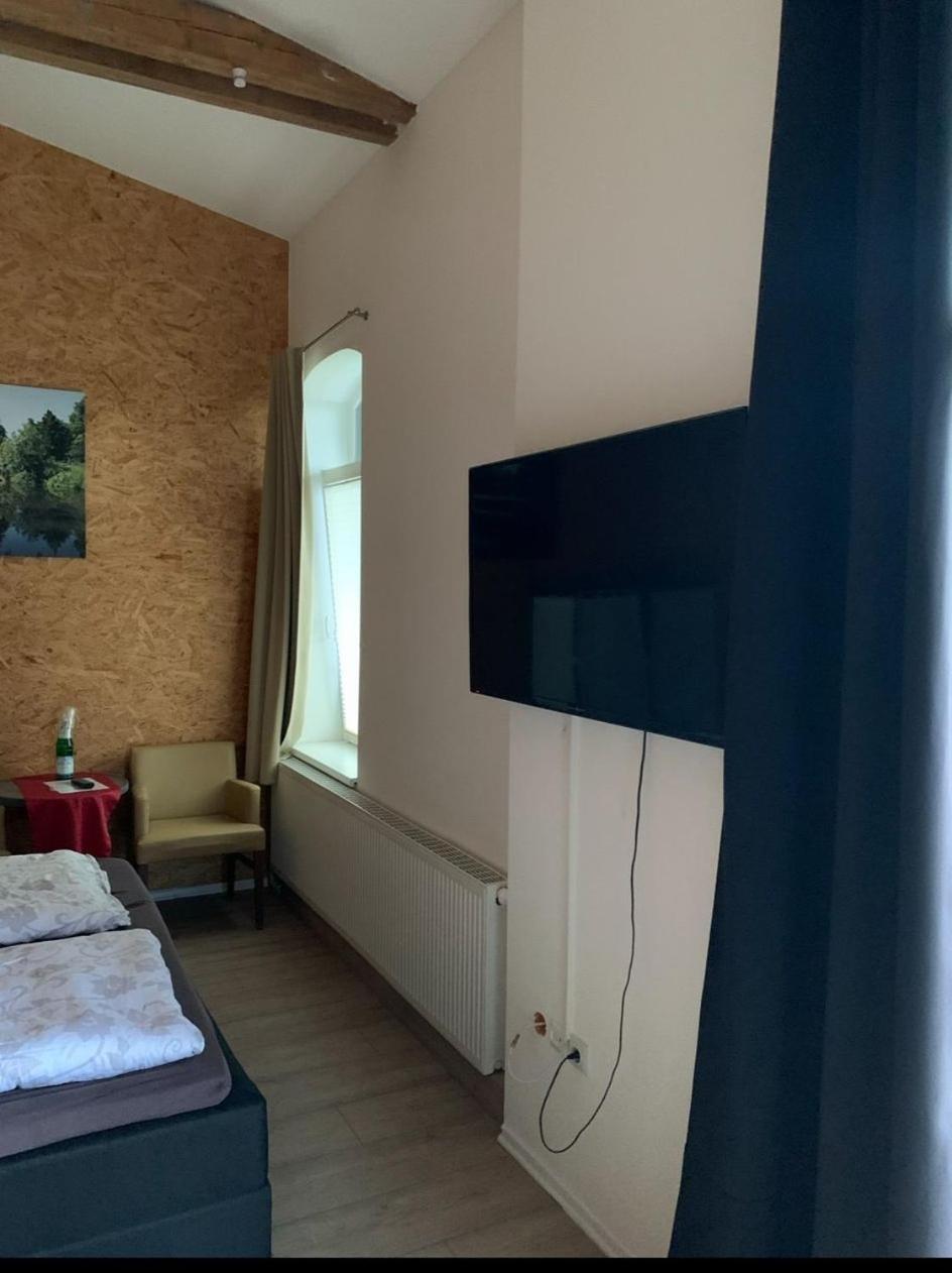 Historisches Hotel Wildeshauser Bahnhof Вильдесхаузен Экстерьер фото